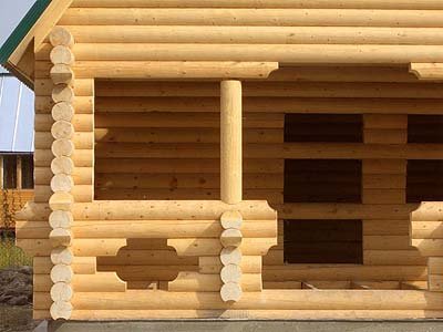 Строительство дачи из оцилиндрованного бревна